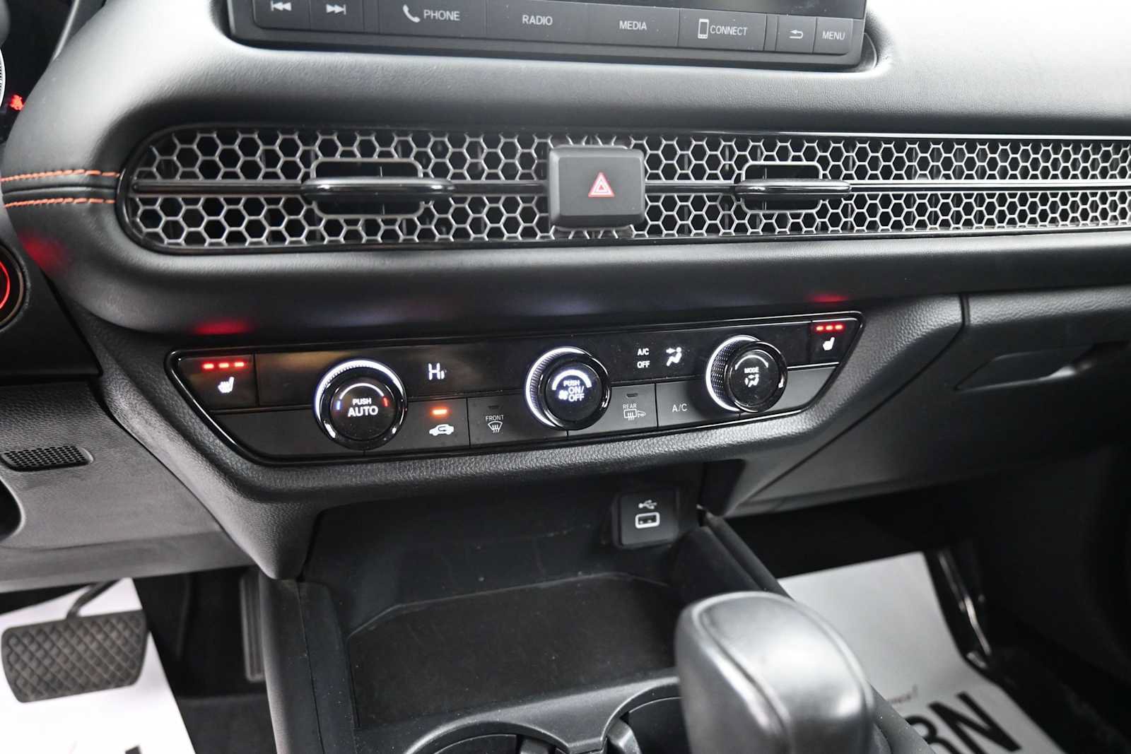 Used 2024 Honda HR-V Sport image 9