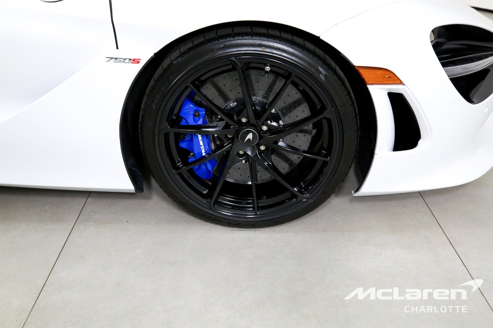 New 2026 McLaren 750S Spider RWD image 27