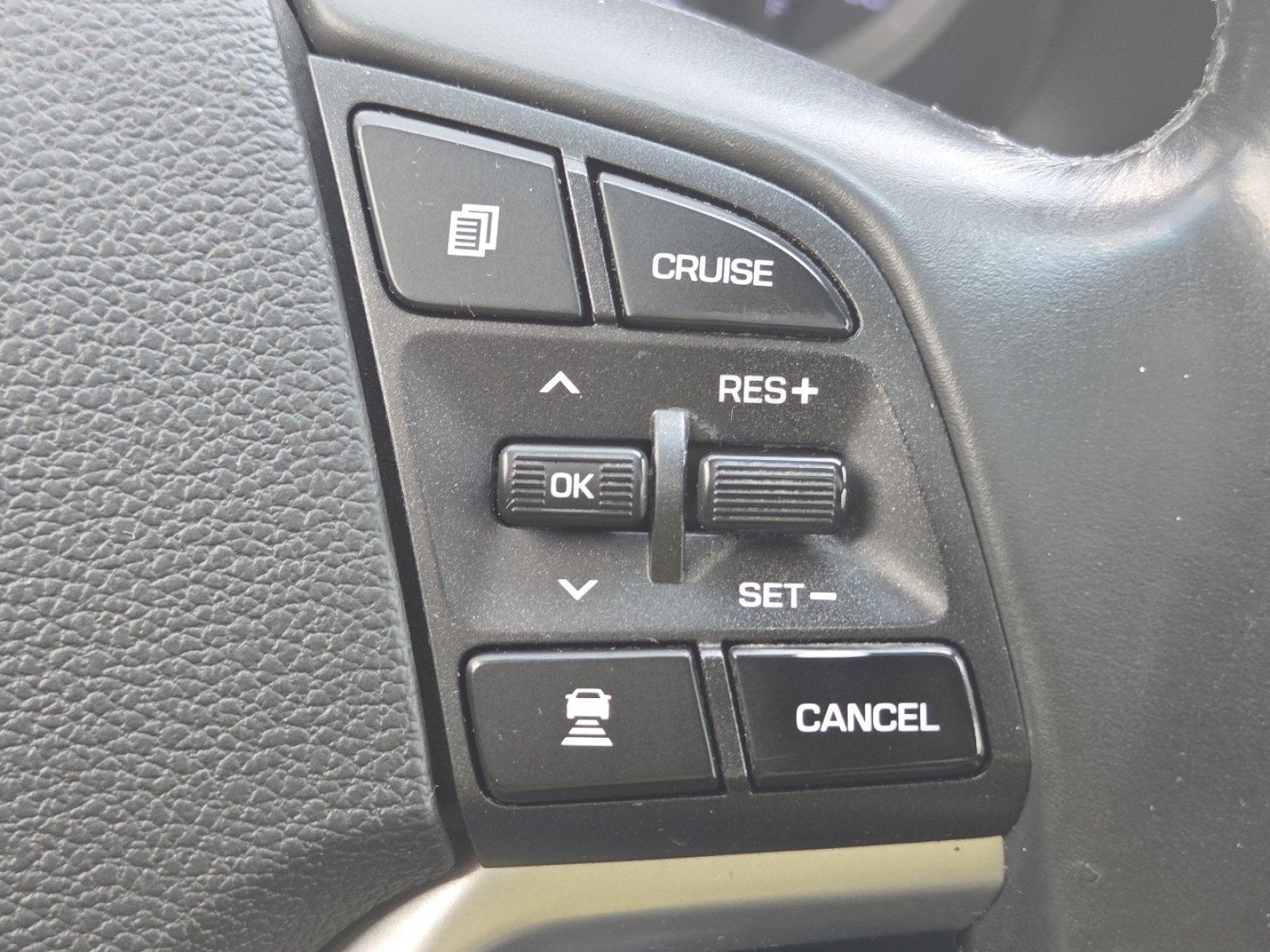 Used 2020 Hyundai Tucson Ultimate FWD image 11