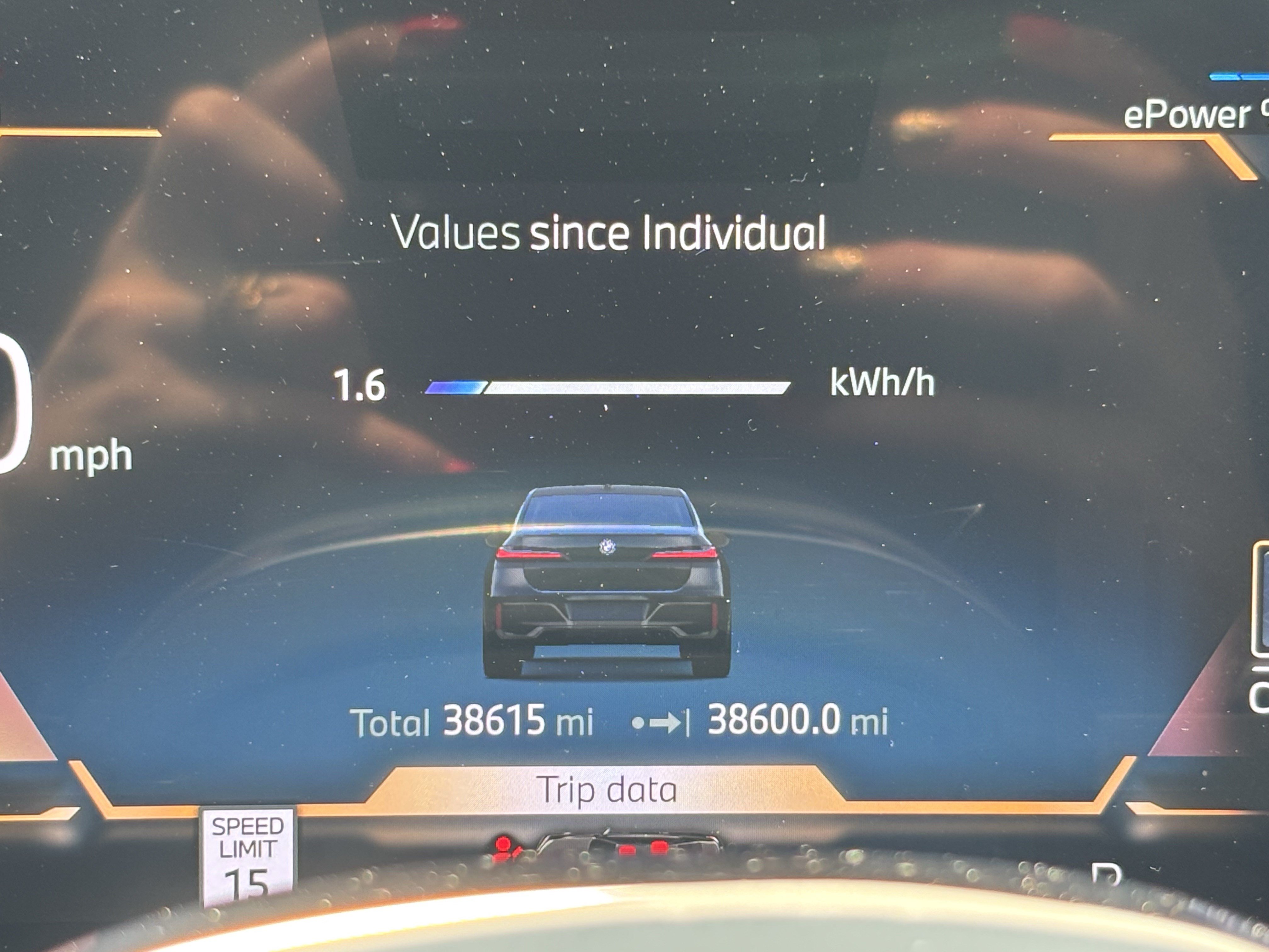 Used 2023 BMW i7 xDrive60 AWD/4WD image 22
