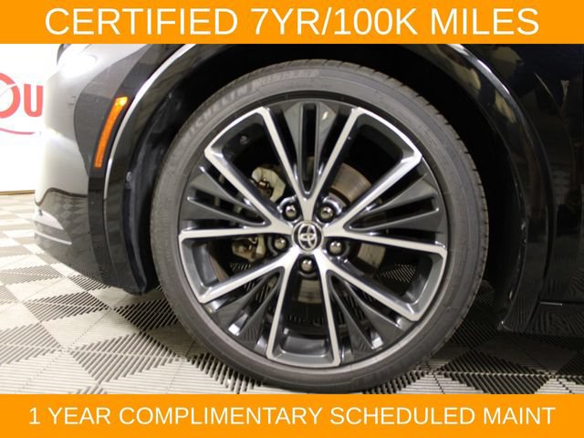 Used 2023 Toyota Prius XLE AWD/4WD image 27