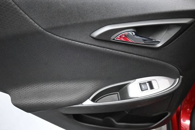 Used 2025 Chevrolet Malibu LT FWD image 20