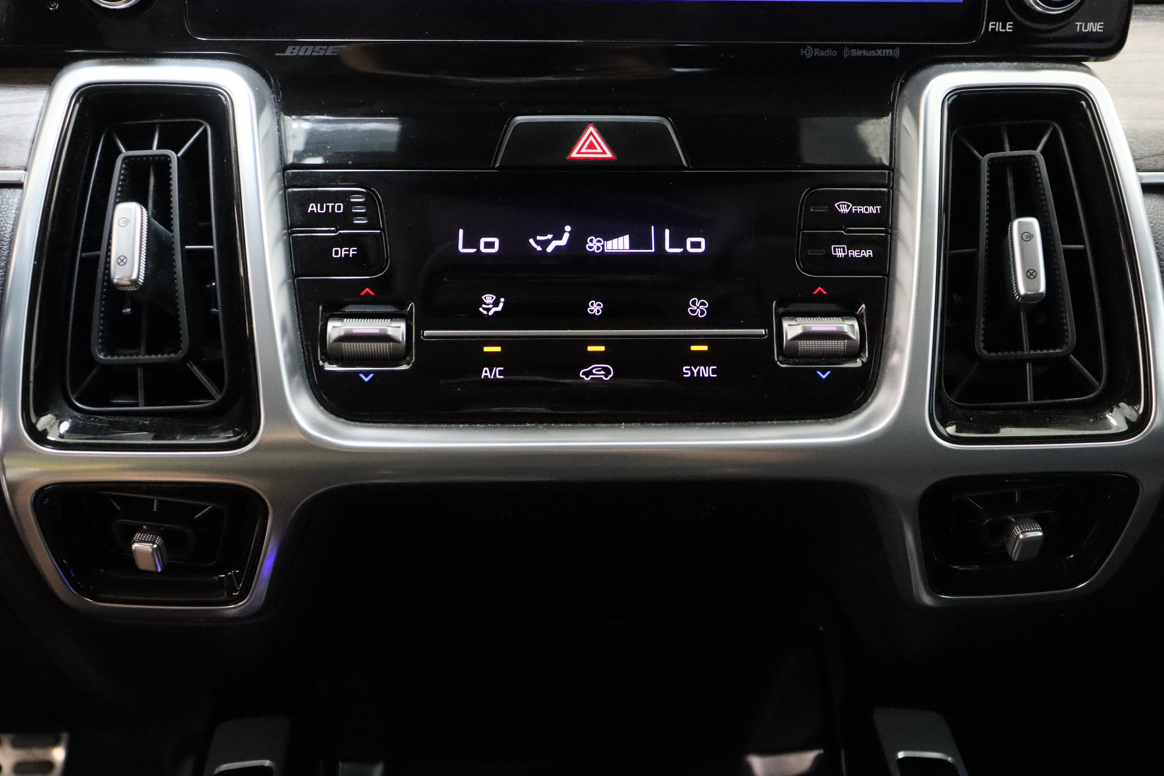 Used 2023 Kia Sorento SX Prestige AWD/4WD image 20