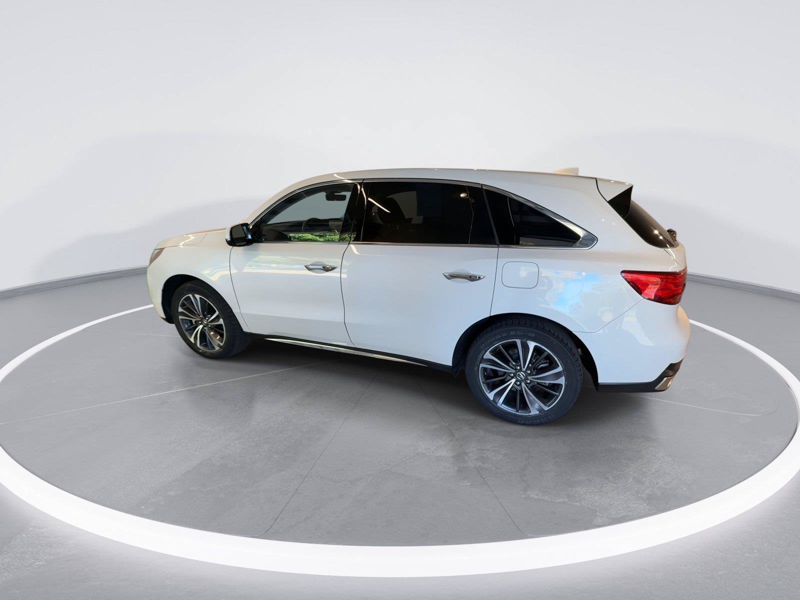 Used 2020 Acura MDX w/ Technology Package AWD/4WD image 6