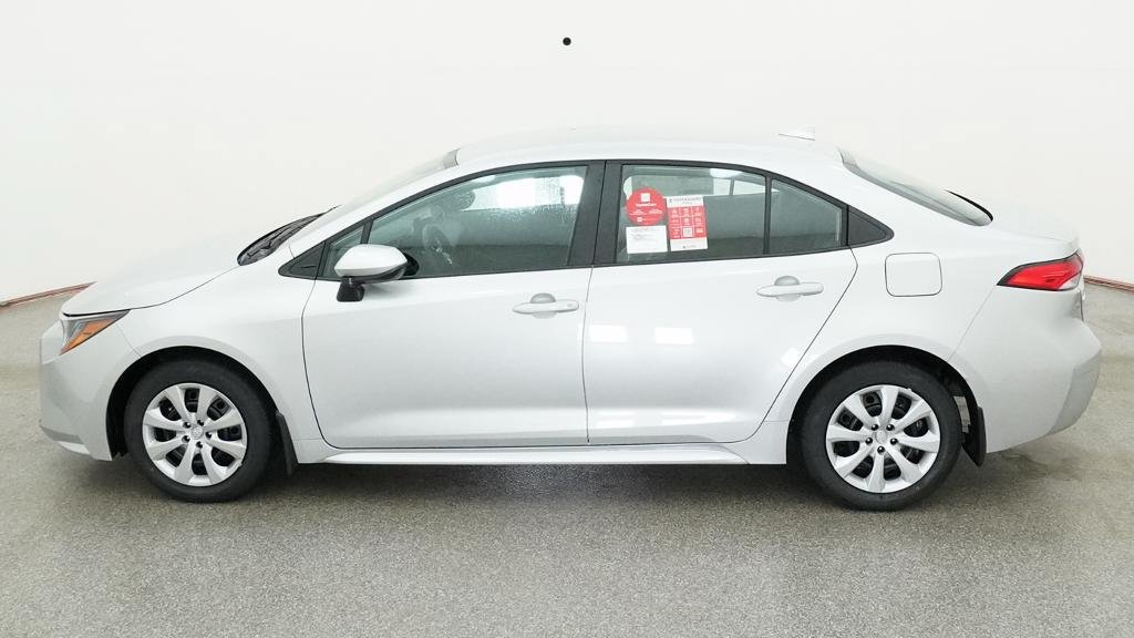 New 2027 Toyota Corolla LE FWD image 3