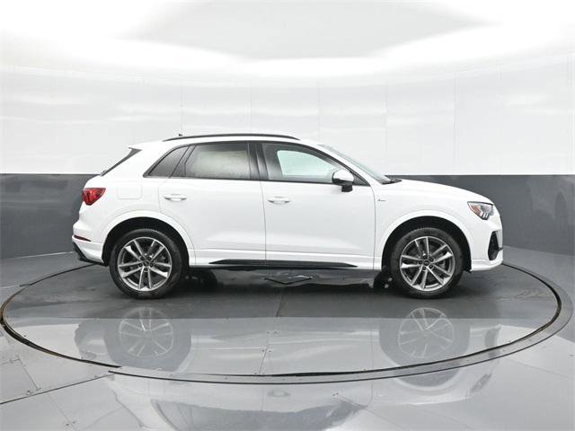 New 2025 Audi Q3 2.0T Premium image 8
