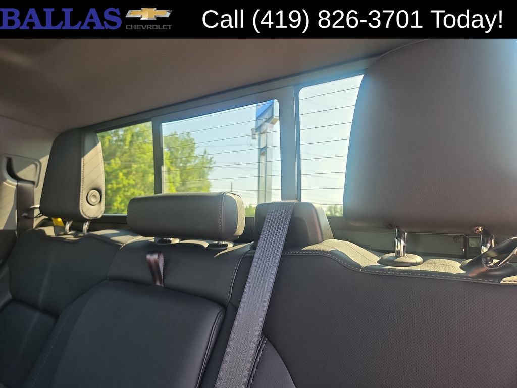 Certified 2025 Chevrolet Silverado 2500 LTZ w/ LTZ Convenience Package AWD/4WD image 23