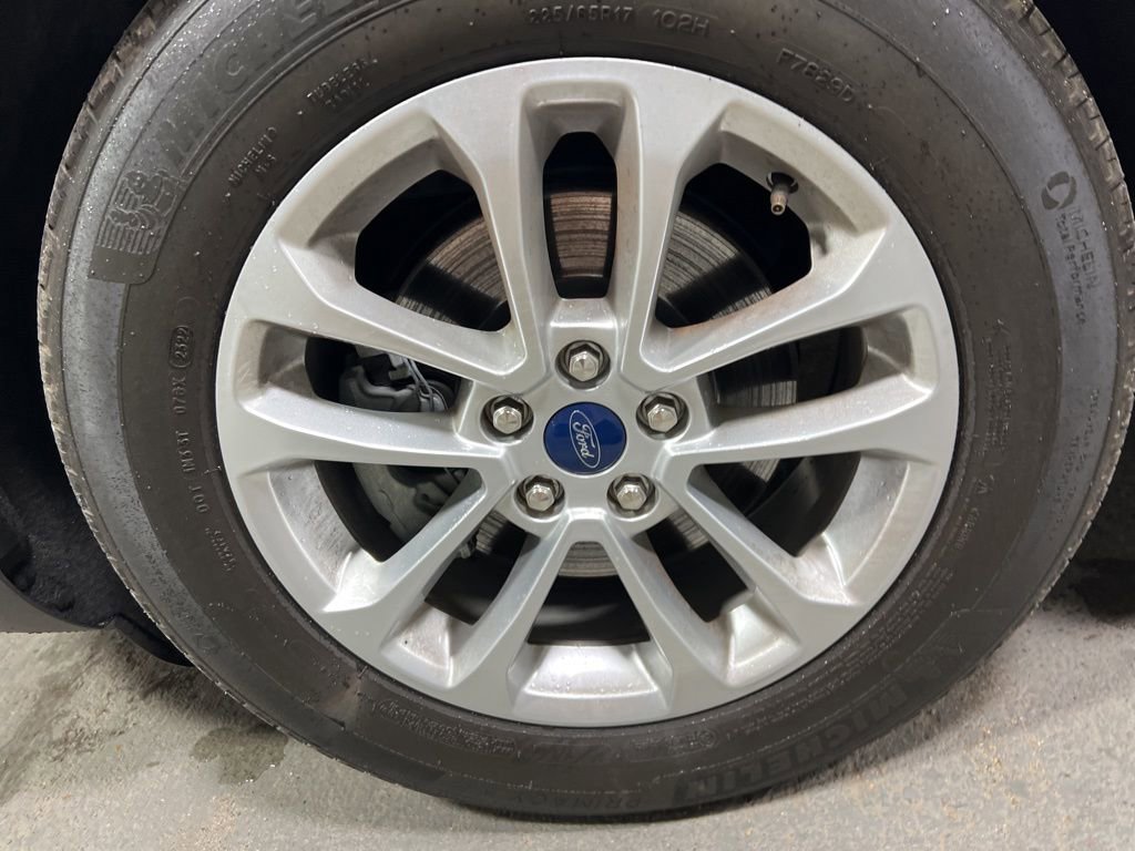 Used 2022 Ford Escape SE w/ Convenience Package image 35