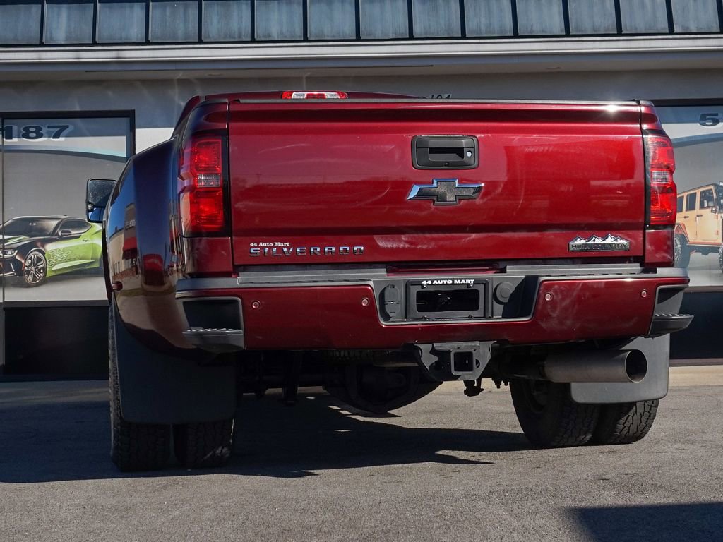 Used 2016 Chevrolet Silverado 3500 High Country w/ Duramax Plus Package image 5