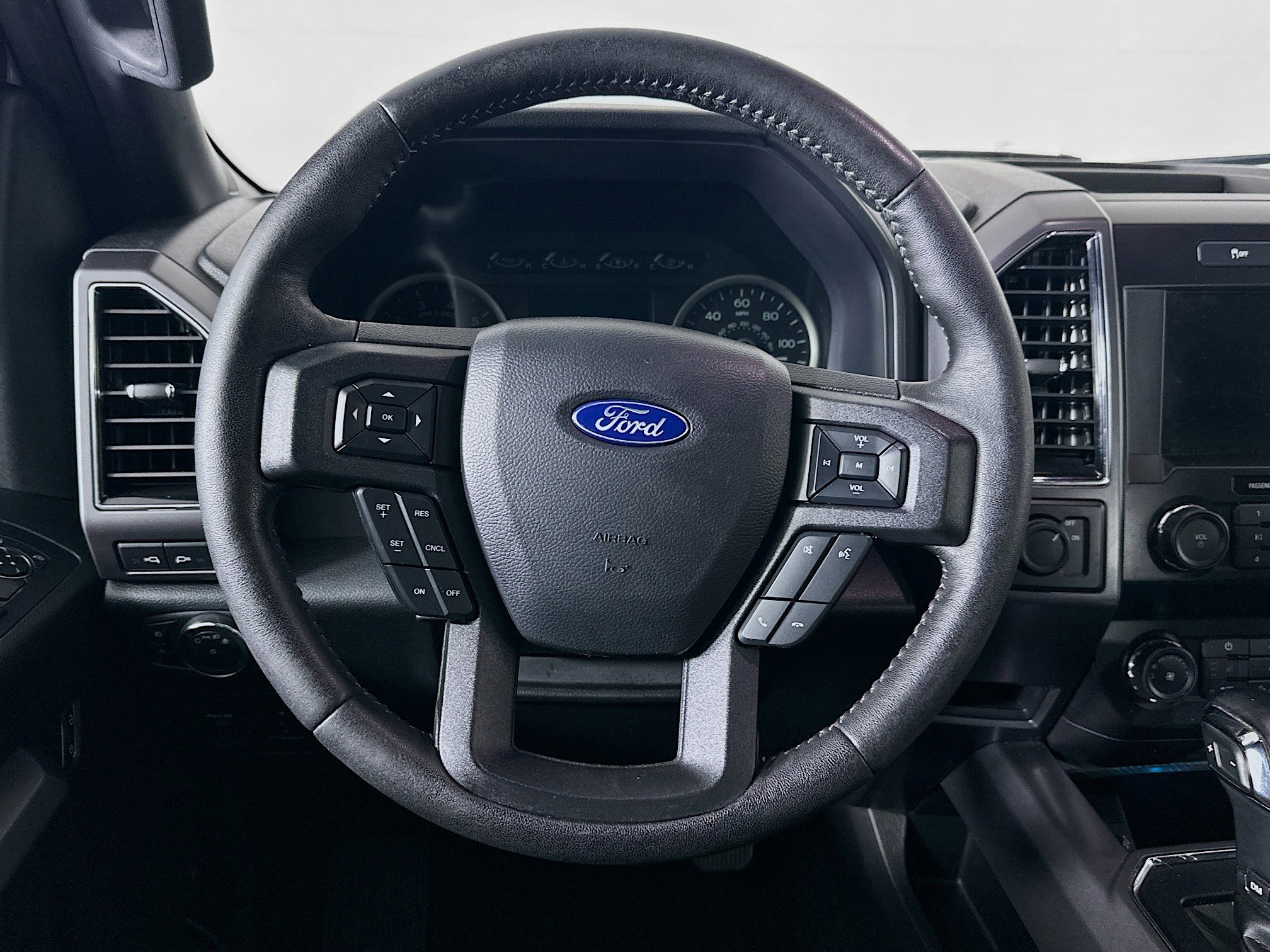 Used 2019 Ford F150 XLT w/ Equipment Group 302A Luxury image 18