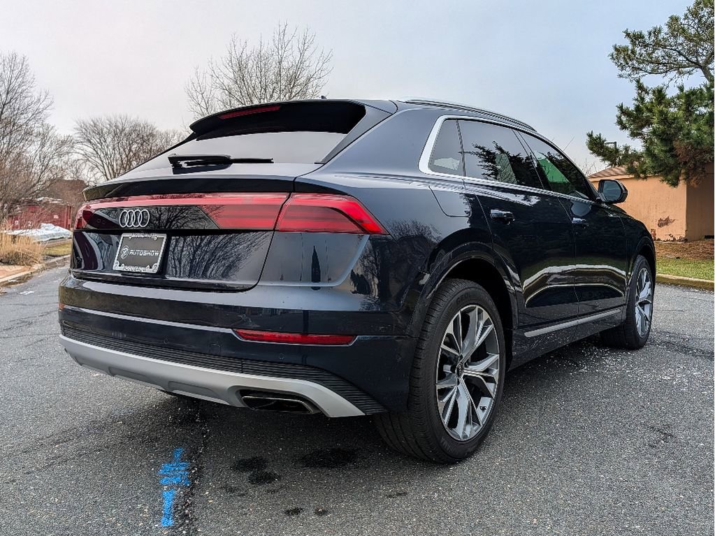 Used 2024 Audi Q8 Prestige image 5