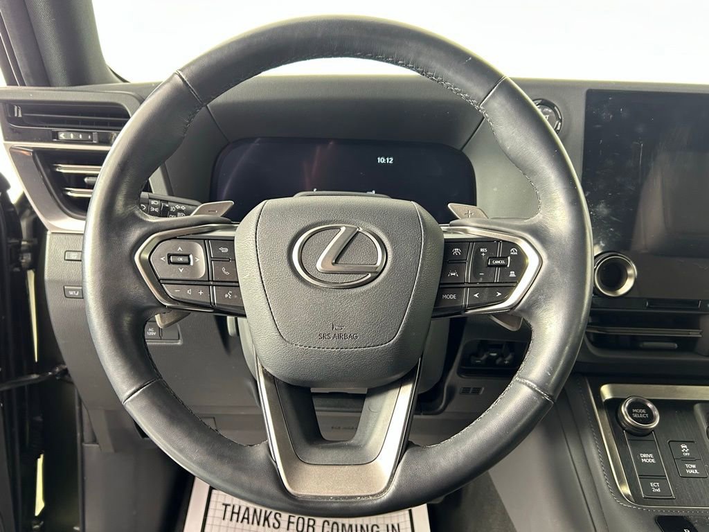Used 2024 Lexus GX 550 w/ Accessory Package (2T) AWD/4WD image 32