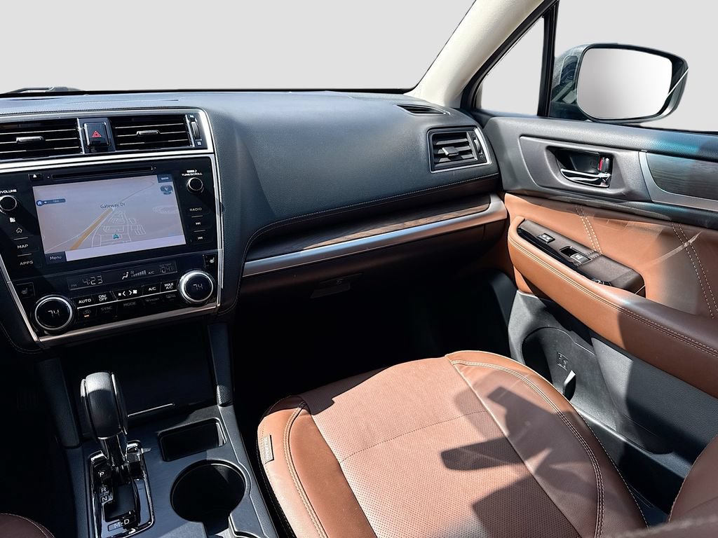 Used 2019 Subaru Outback 3.6R Touring w/ Popular Package #3A AWD/4WD image 29