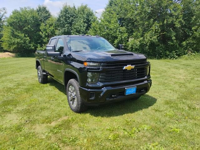 New 2026 Chevrolet Silverado 2500 Custom w/ Custom Convenience Package AWD/4WD image 2