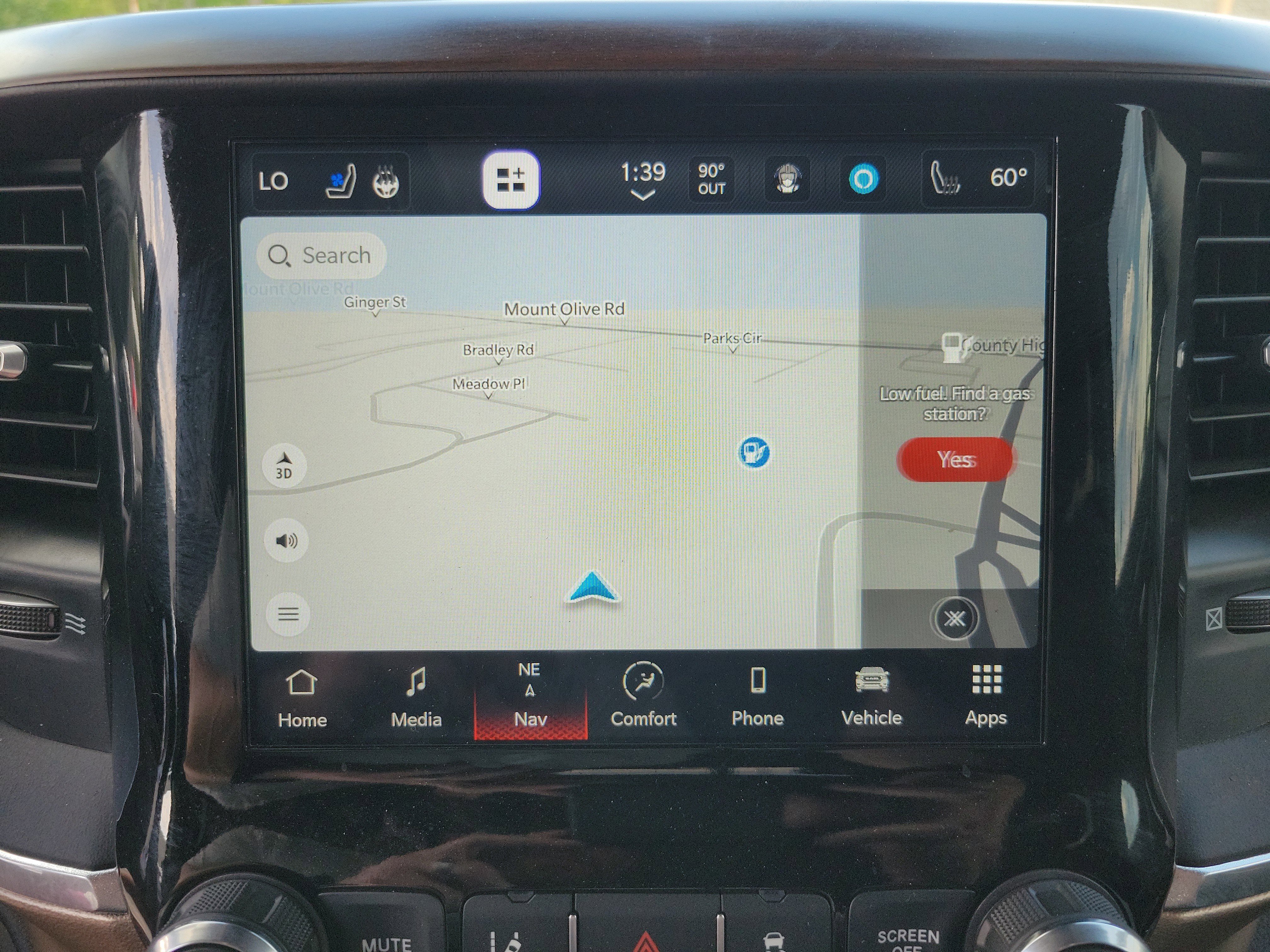 Used 2024 RAM 2500 Laramie w/ Safety Group image 15