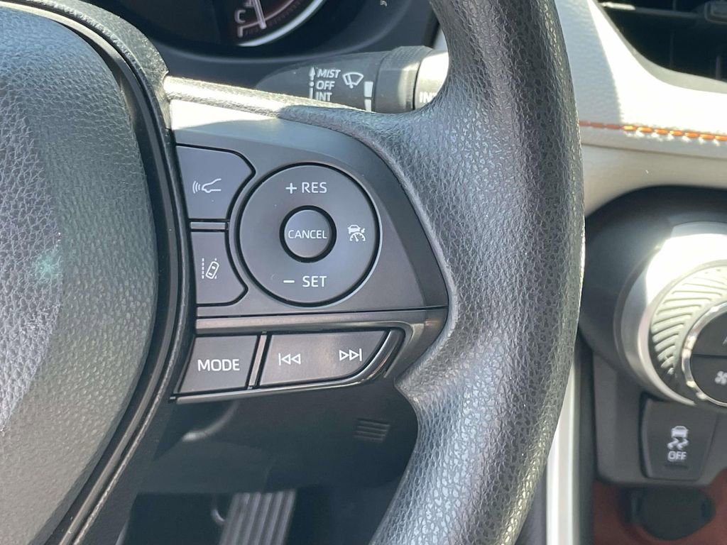 Used 2019 Toyota RAV4 Adventure image 23