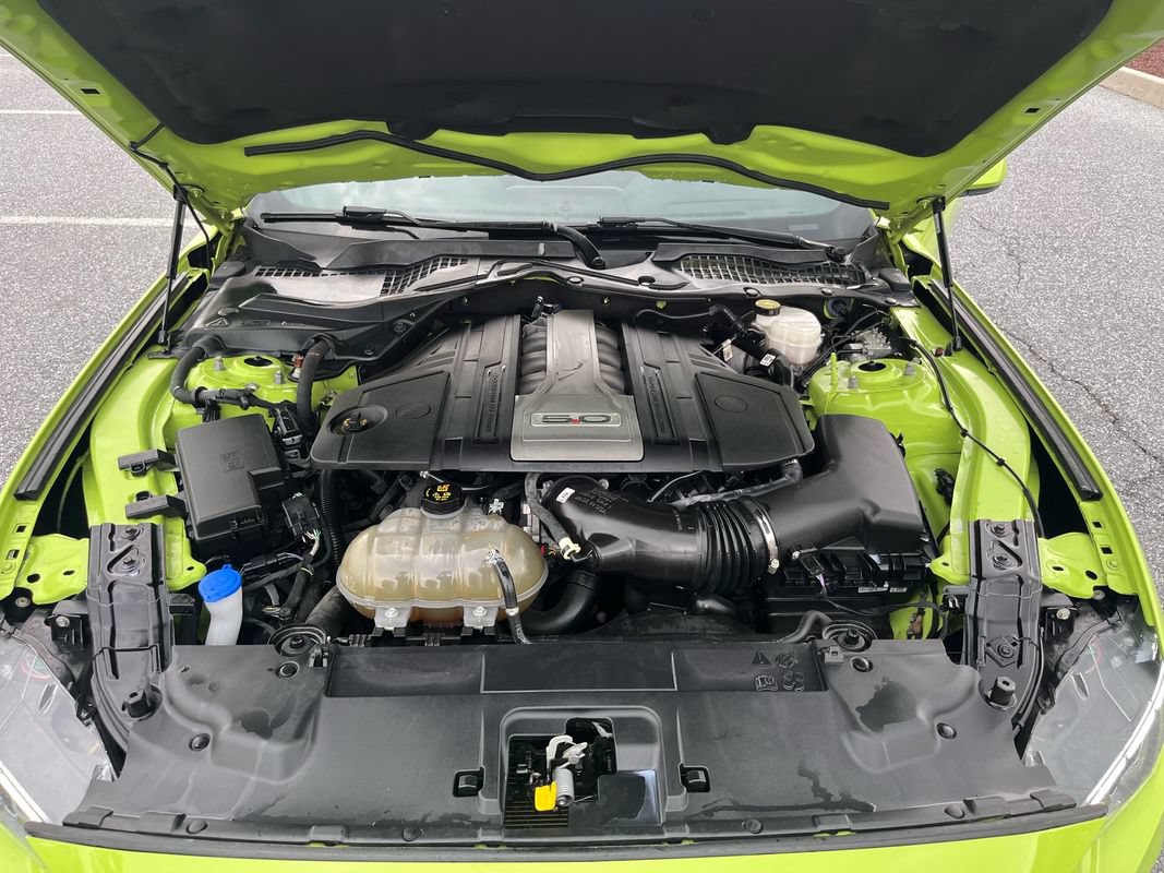 Used 2020 Ford Mustang GT w/ Black Accent Package RWD image 19