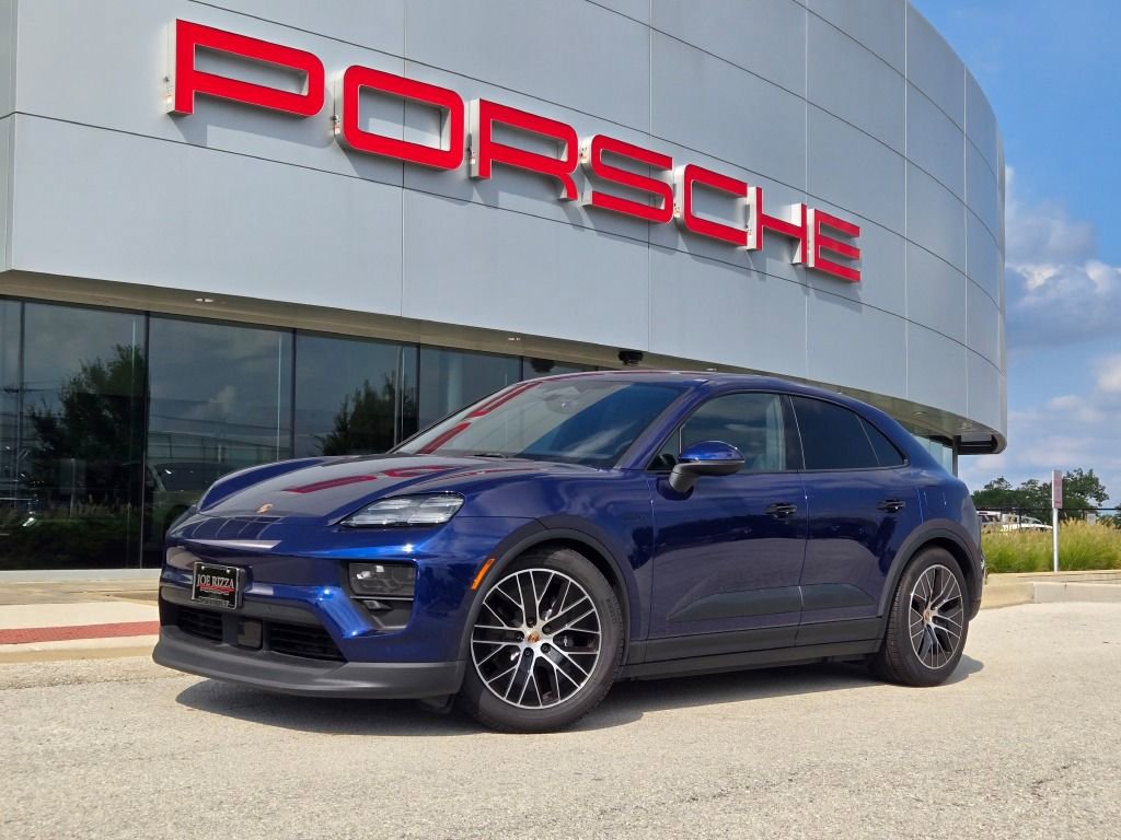 Certified 2025 Porsche Macan Electric image 1