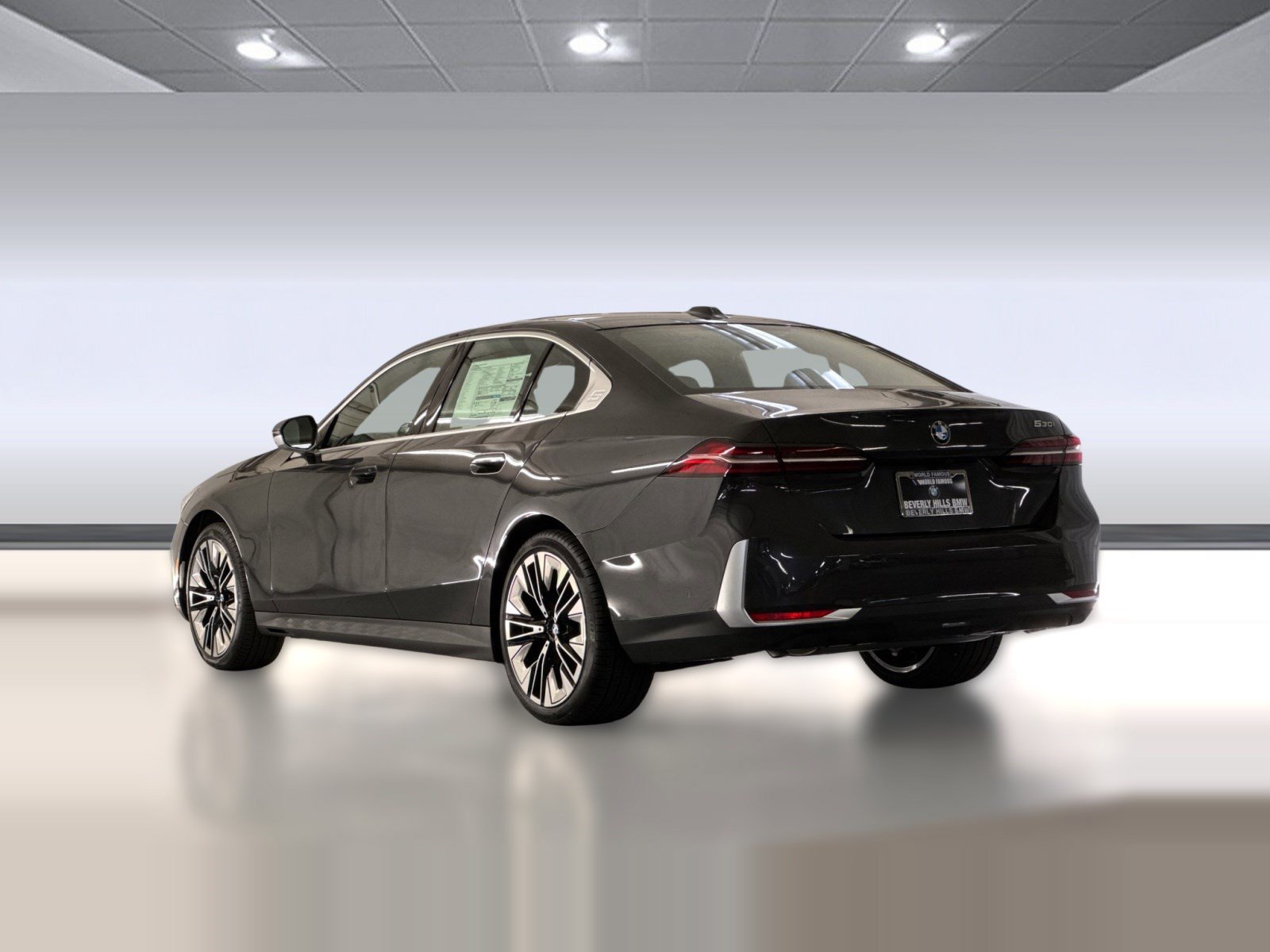 Used 2026 BMW 530i w/ Premium Package RWD image 3