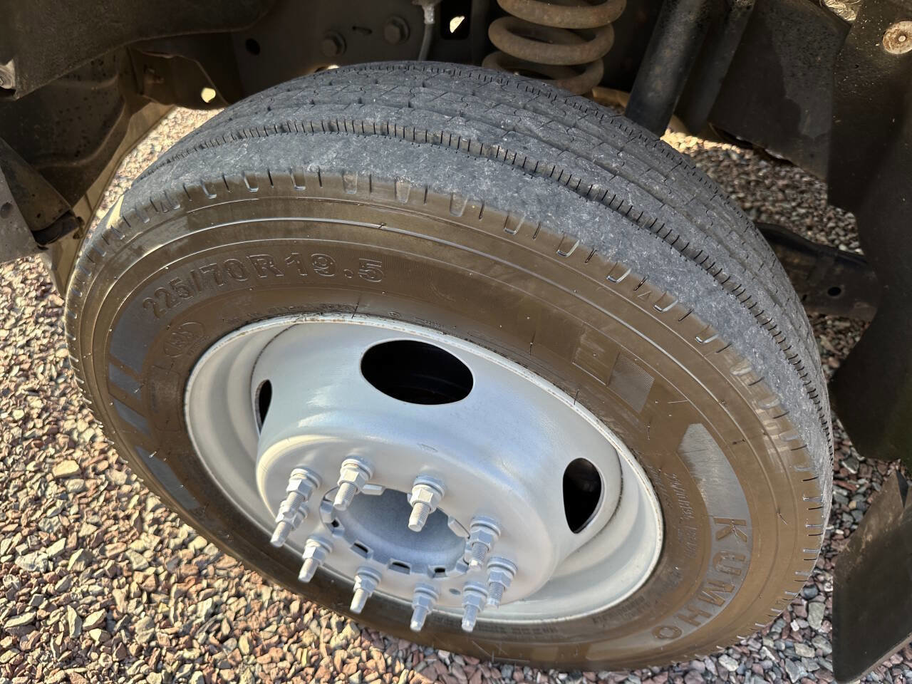 Used 2009 Ford F550 2WD Regular Cab Super Duty image 27