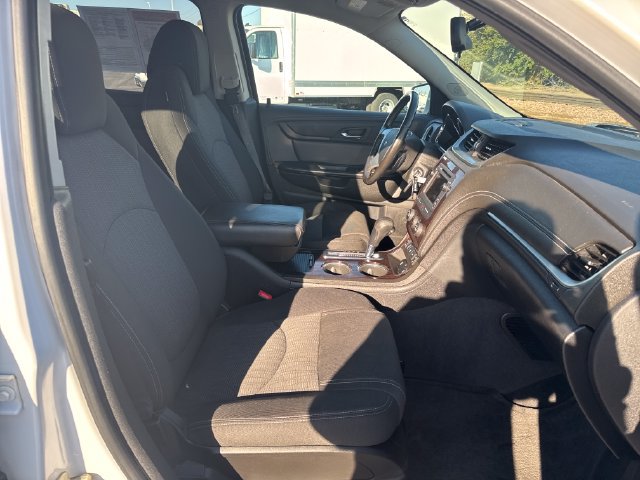 Used 2017 Chevrolet Traverse LT w/ Style and Technology Package AWD/4WD image 31