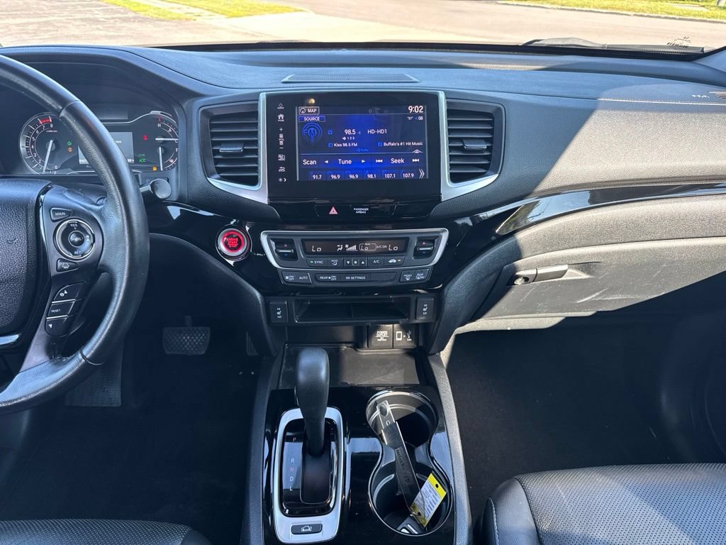 Certified 2017 Honda Ridgeline RTL-E image 23