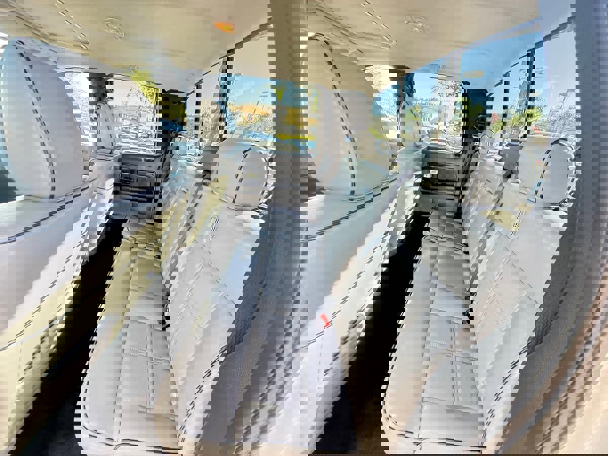 Used 2008 Lincoln Mark LT 2WD image 12