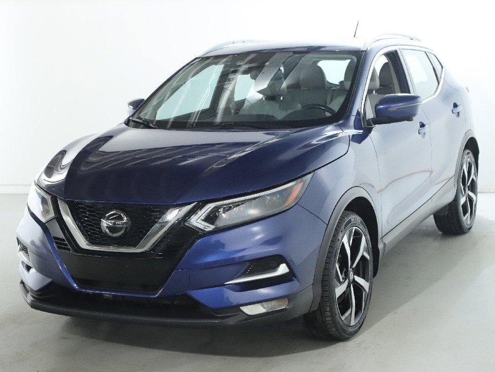 Used 2022 Nissan Rogue Sport SL w/ Premium Package image 4