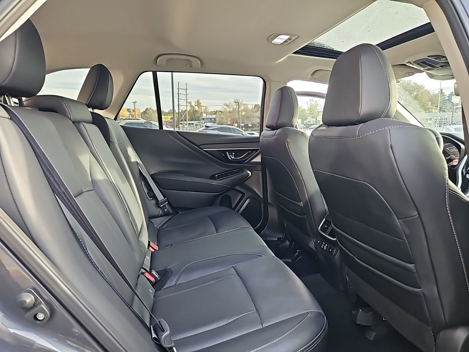 Used 2024 Subaru Outback Limited image 23