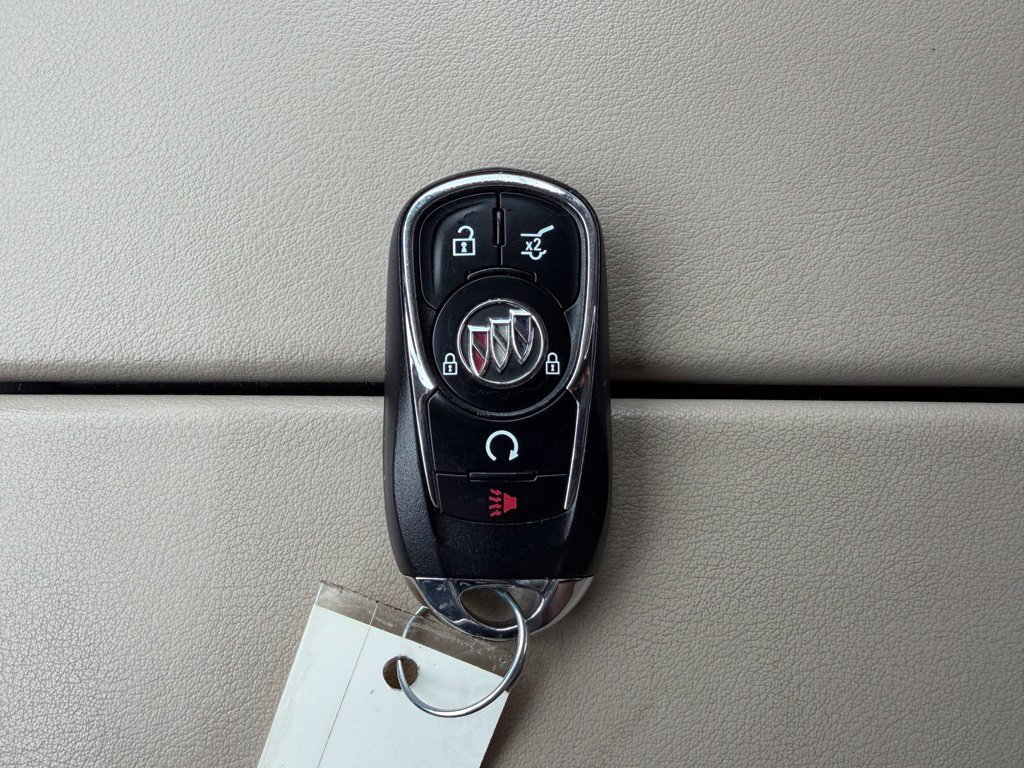Used 2020 Buick Envision Premium w/ Driver Confidence Package AWD/4WD image 31
