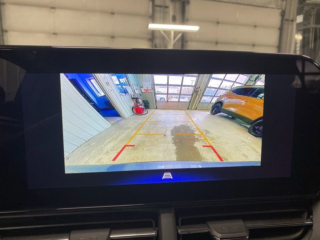 New 2026 Chevrolet Trax ACTIV w/ Sunroof Package image 6