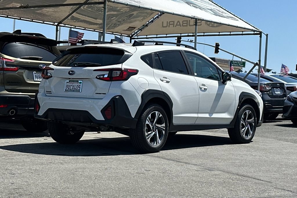 Certified 2026 Subaru Crosstrek 2.5i Premium AWD/4WD image 4