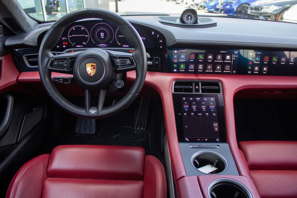 Used 2021 Porsche Taycan Turbo S AWD/4WD image 13