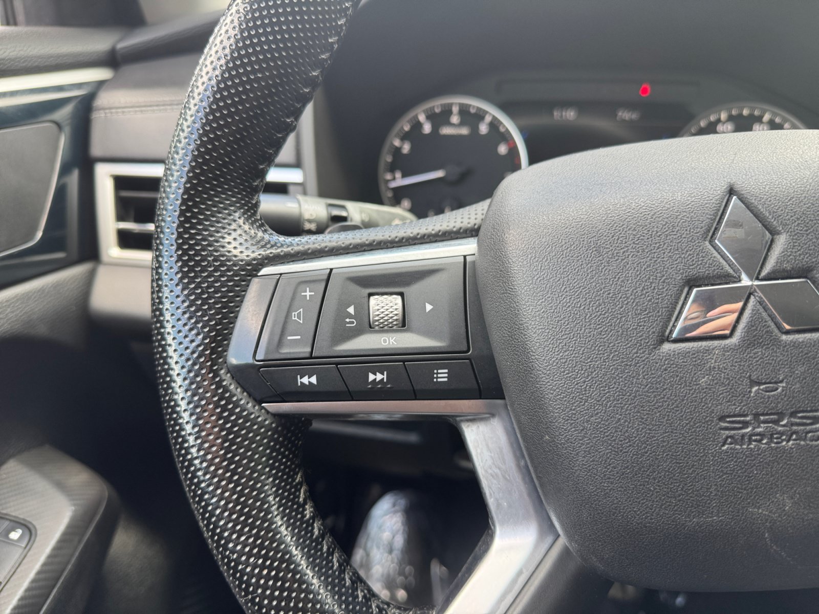 Used 2022 Mitsubishi Outlander SE FWD image 24