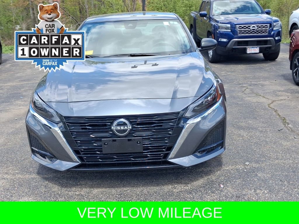 Used 2025 Nissan Altima 2.5 S FWD image 3