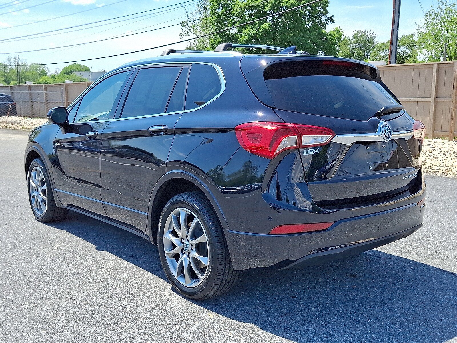 Used 2020 Buick Envision Essence w/ Experience Buick Package AWD/4WD image 8