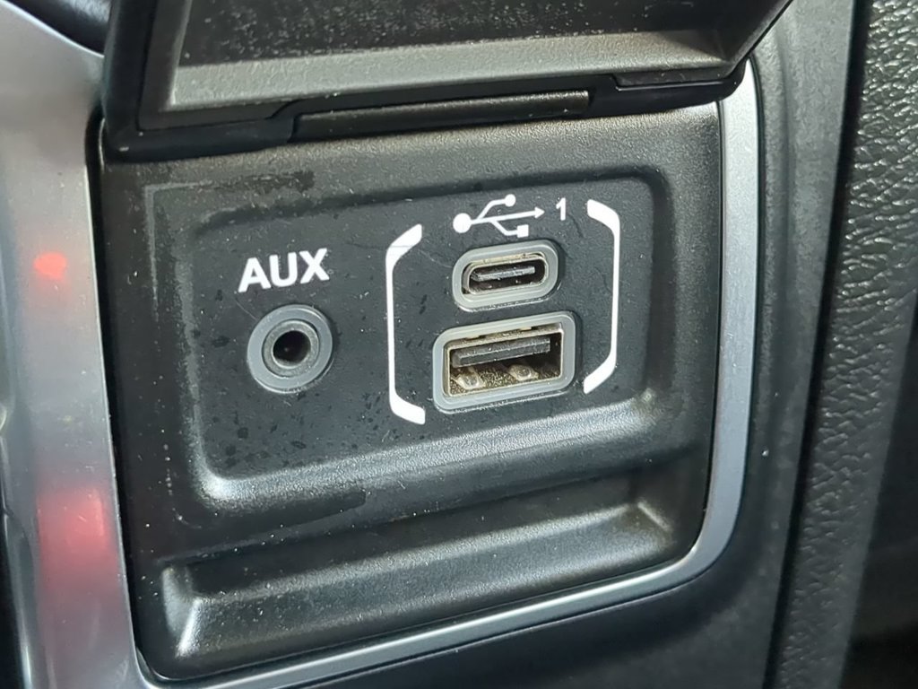 Used 2021 Jeep Gladiator Rubicon AWD/4WD image 26
