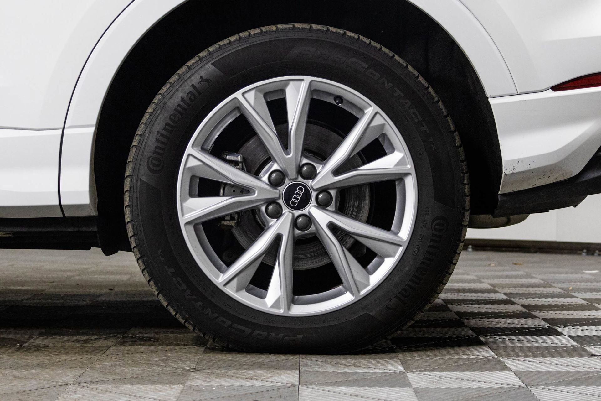 Used 2023 Audi Q3 2.0T Premium image 42