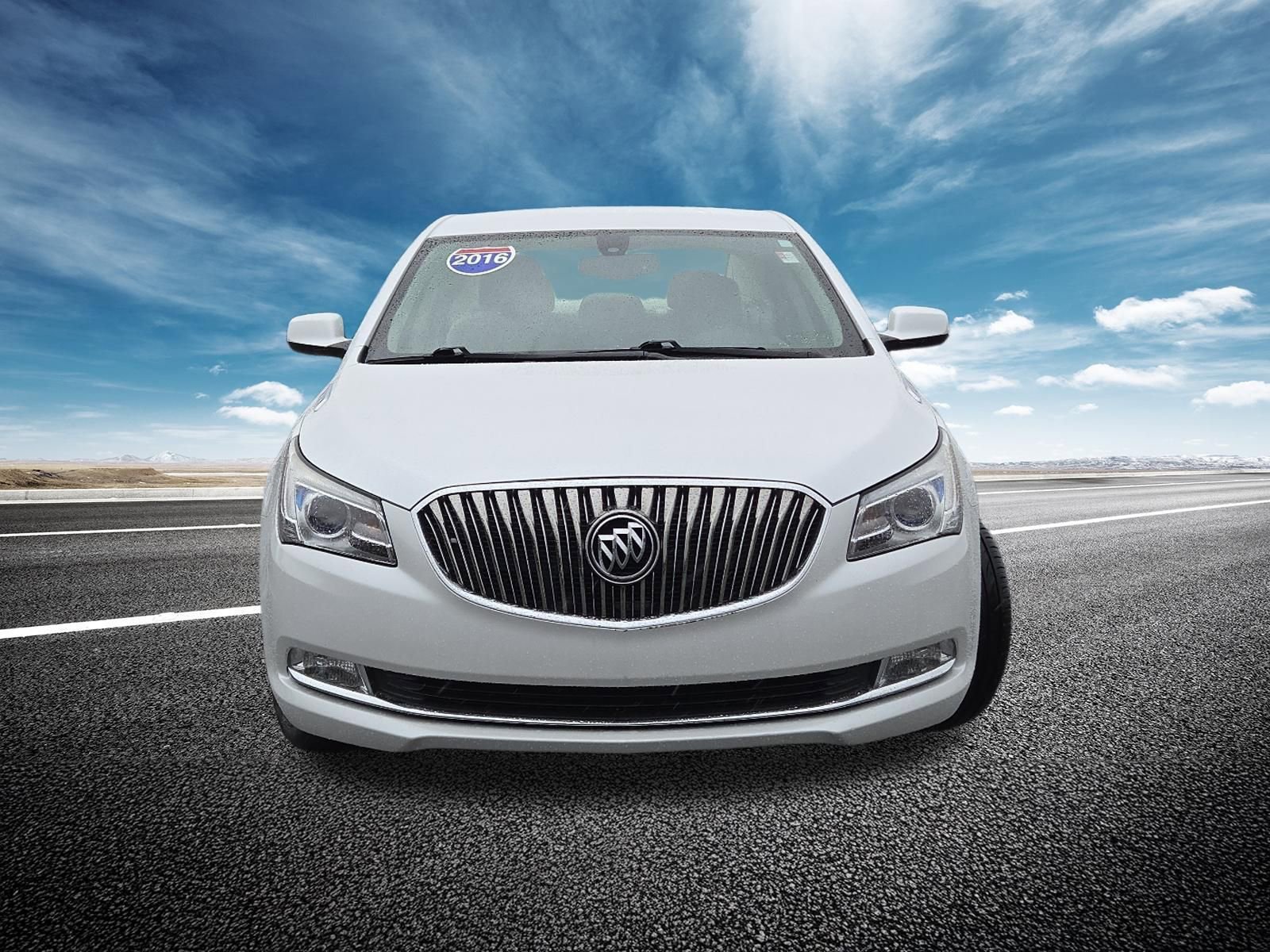 Used 2016 Buick LaCrosse FWD image 9