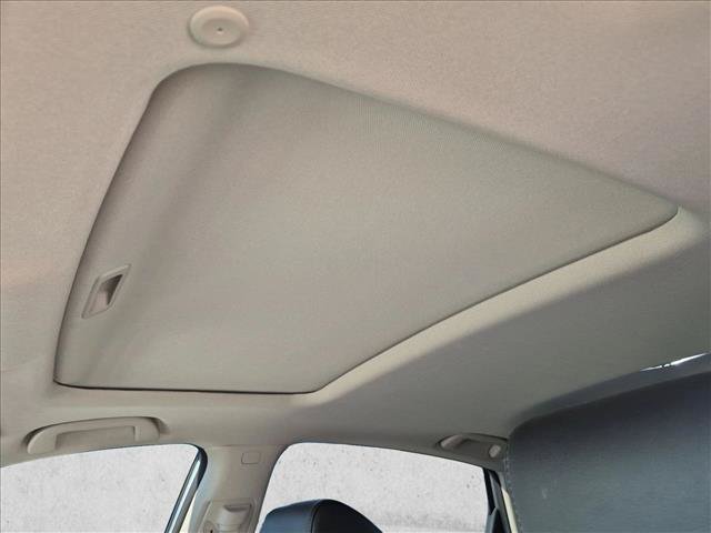 Used 2021 Honda Accord Touring image 14