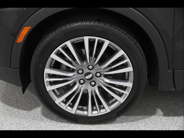 Used 2024 Cadillac XT4 Premium Luxury AWD/4WD image 22