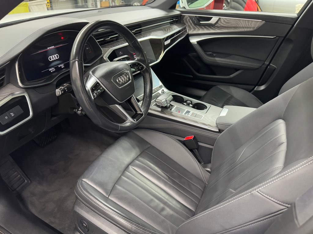Used 2024 Audi A6 Premium Plus image 13