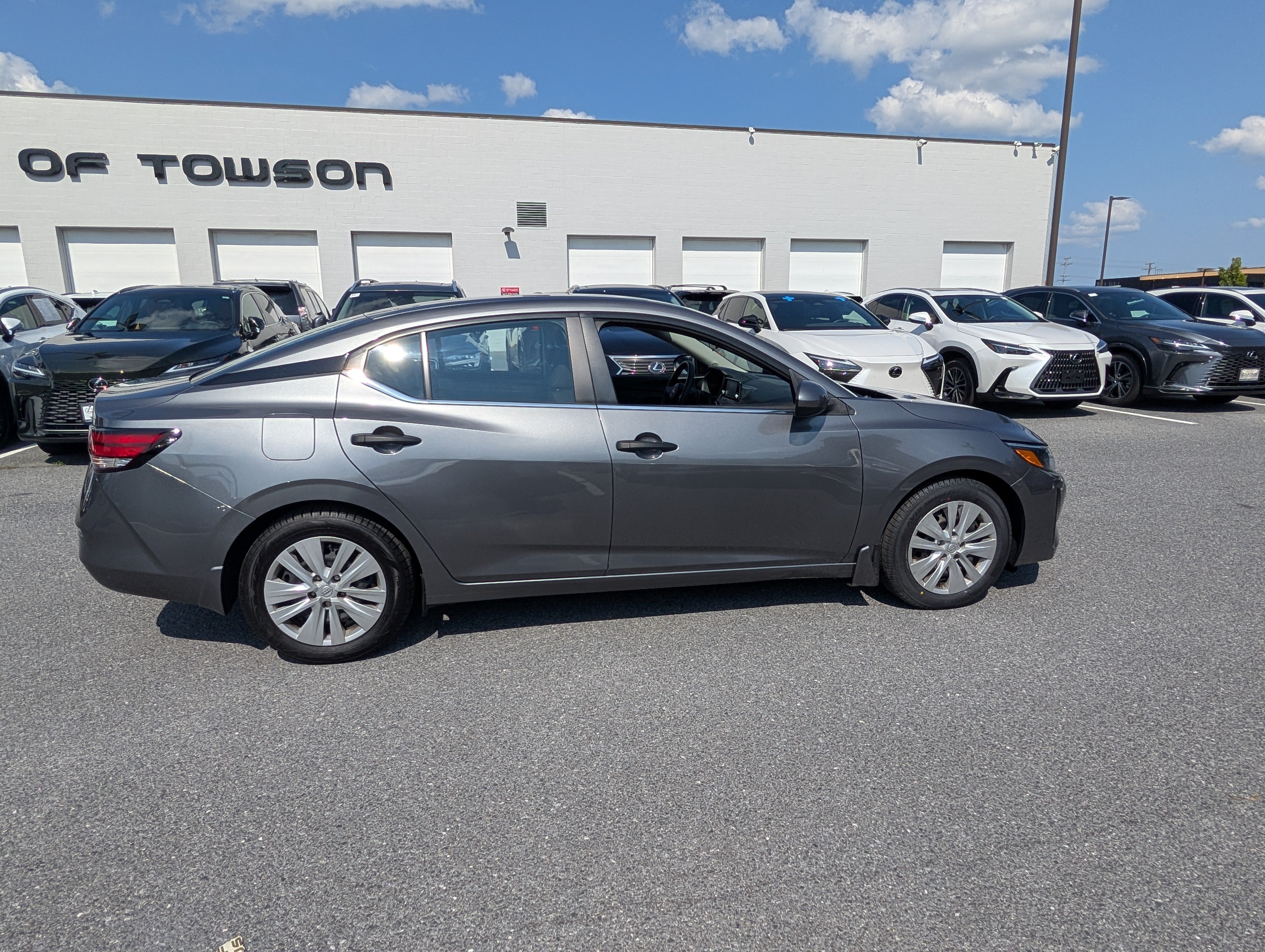 Used 2024 Nissan Sentra S FWD image 6