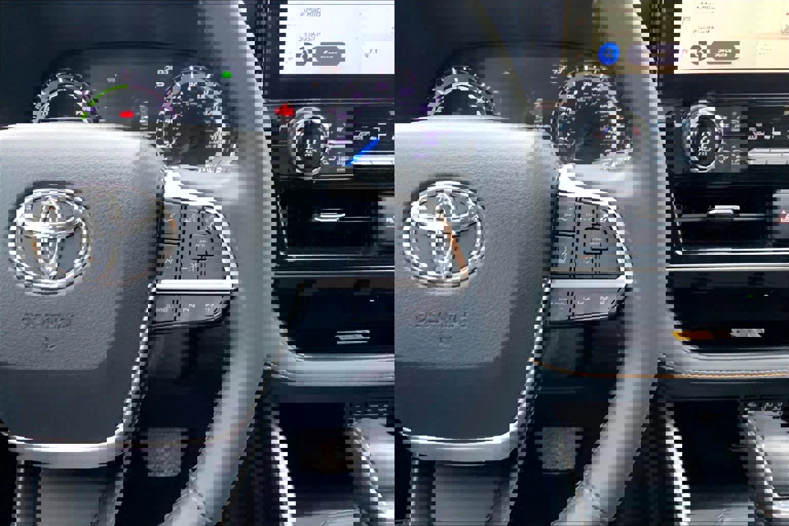 Used 2023 Toyota Highlander Bronze Edition image 25