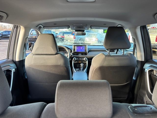 Used 2025 Toyota RAV4 XLE image 35