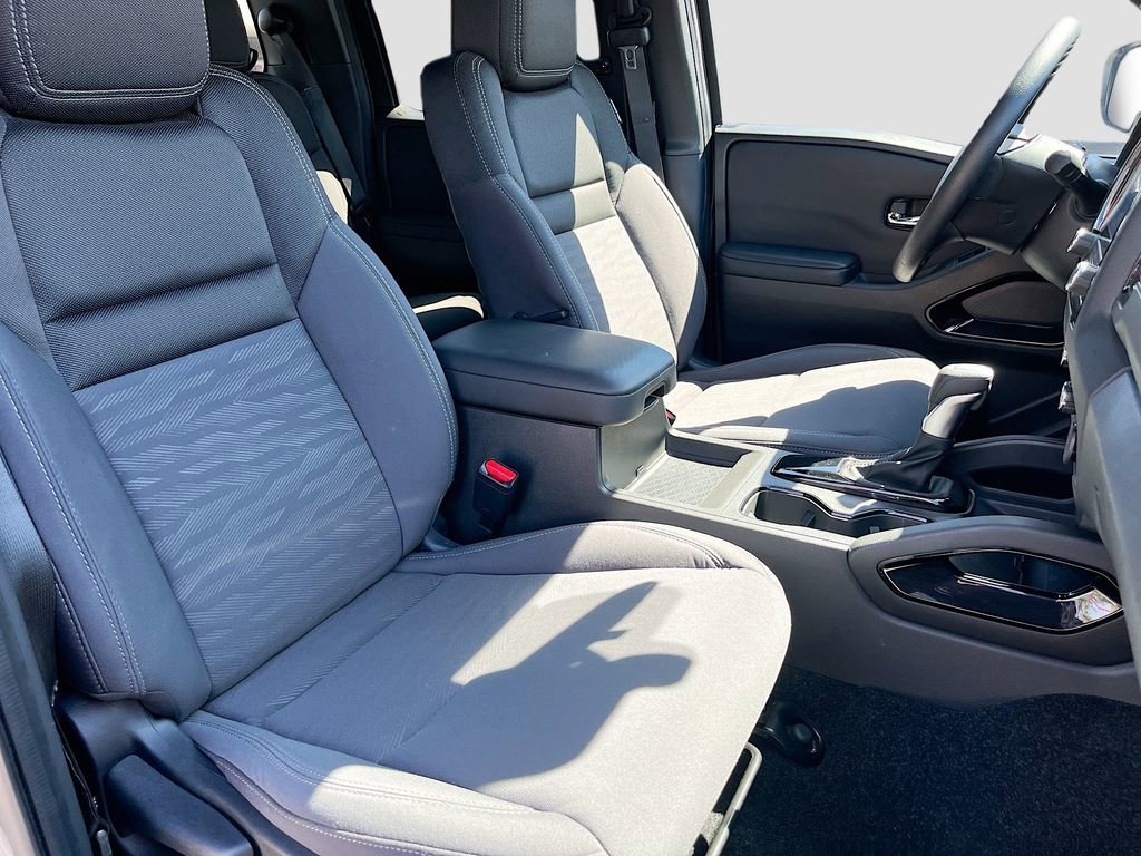 Used 2023 Nissan Frontier SV w/ Midnight Edition Package image 25