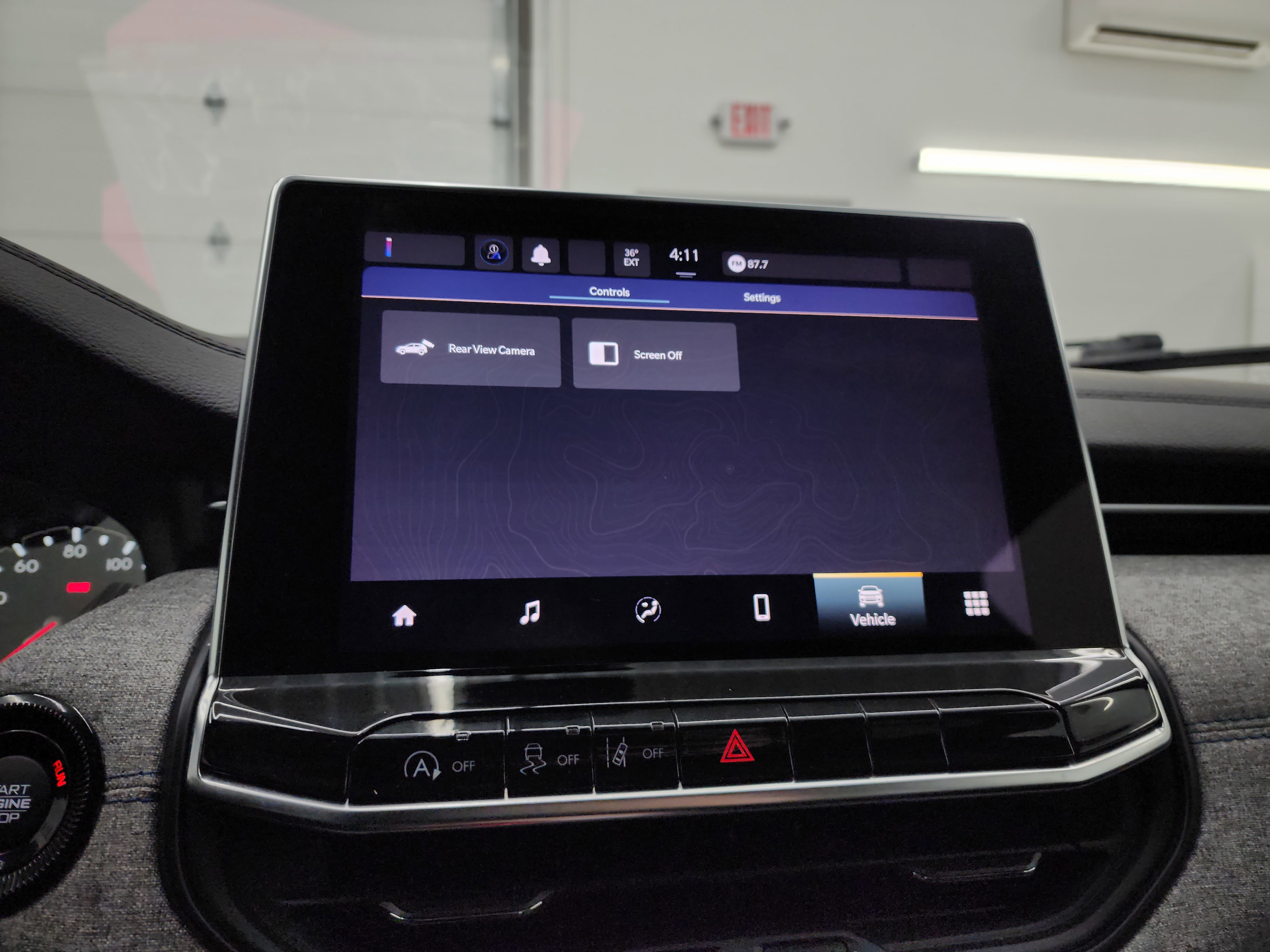 Used 2024 Jeep Compass Latitude image 48