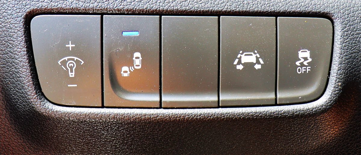 Used 2019 Hyundai Kona SEL w/ Cargo Package FWD image 41