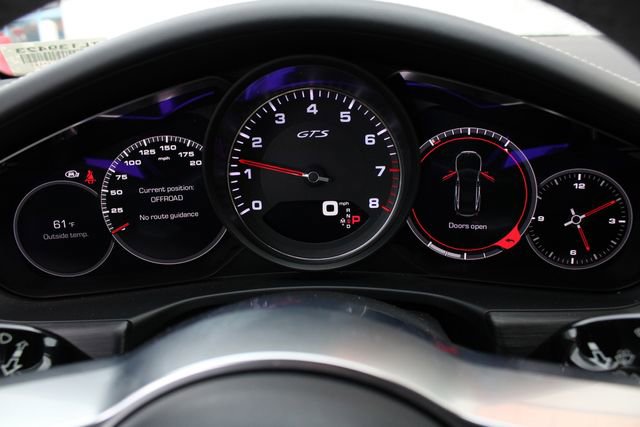 Used 2019 Porsche Panamera GTS image 10