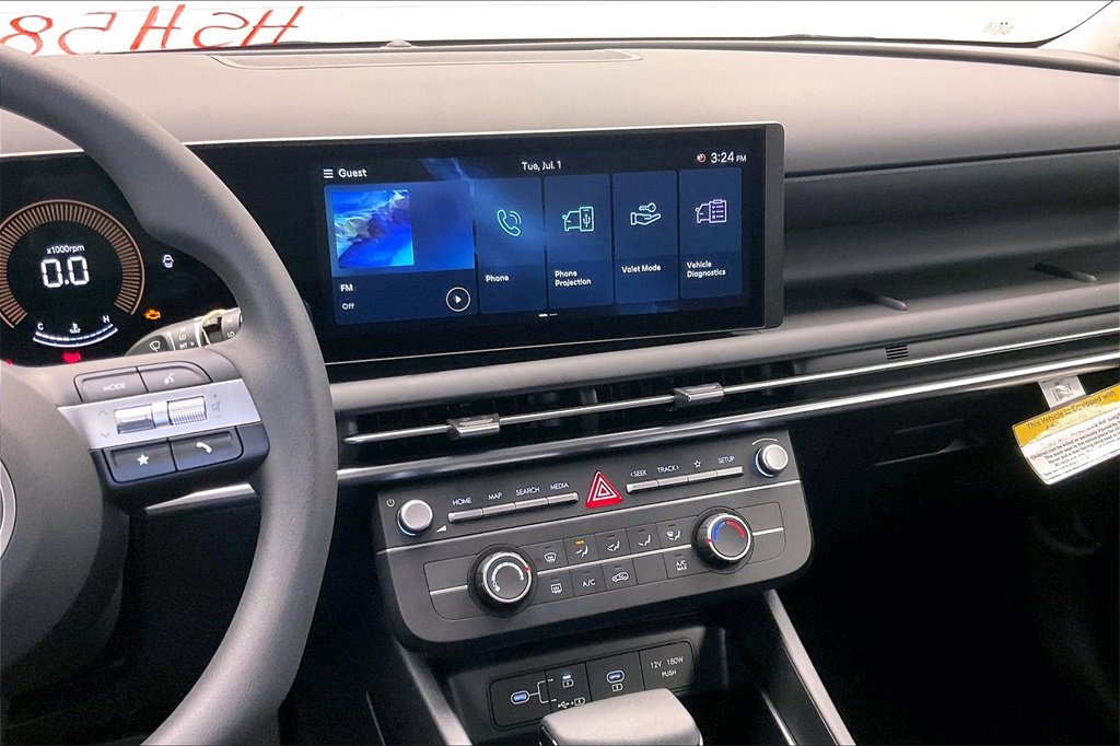 New 2025 Hyundai Tucson SE image 6